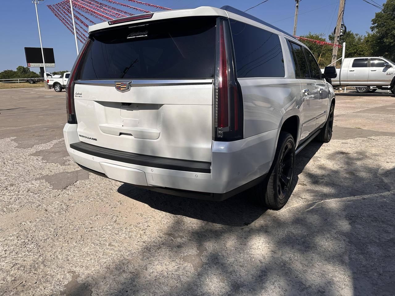 cadillac escalade esv 2017 1GYS4KKJ4HR366737 image cadillac escalade esv 2017 1GYS4KKJ4HR366737 image